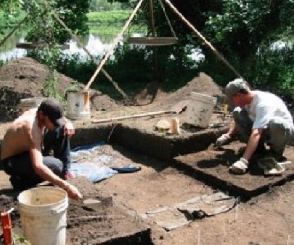 Indigenous Archaeology in Canada